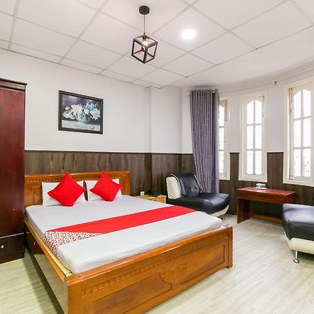 Oyo 369 Minh Anh Hotel Ho Chi Minh City Exterior photo