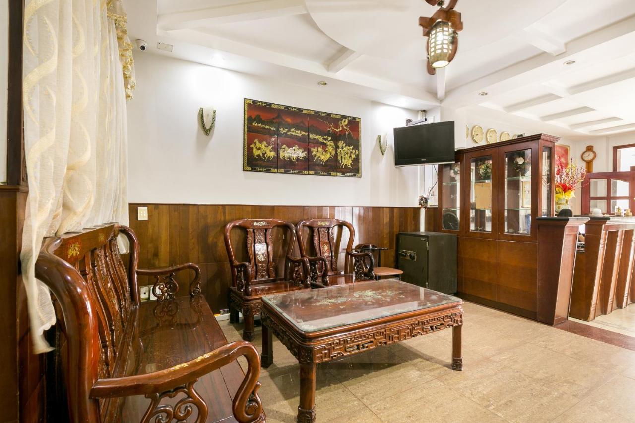 Oyo 369 Minh Anh Hotel Ho Chi Minh City Exterior photo